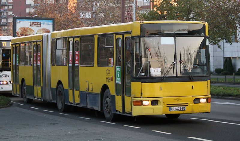 File:IK-202 GSP Beograd.jpg