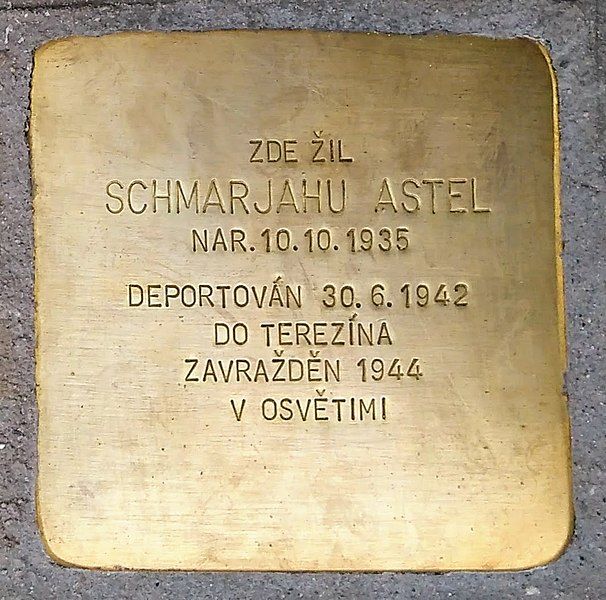 File:KMAstelSchmarjahu.jpg