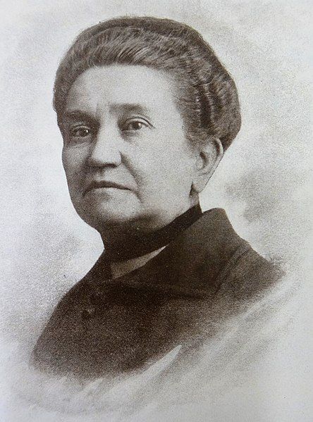 File:Ludmila Konečná 1932.jpg