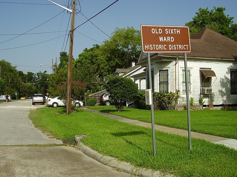 File:OldSixthWardHoustonTexas.JPG