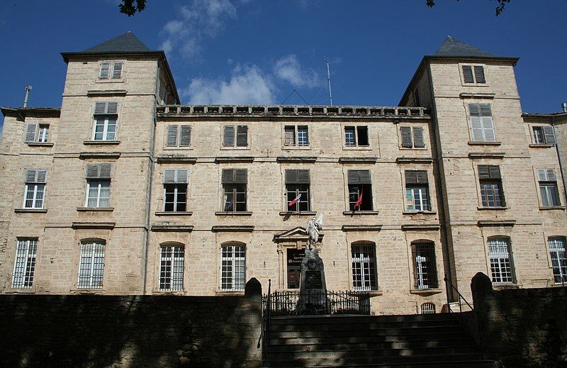 File:Pignan mairie 2.JPG