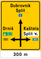 D03 Directional indicator for an intersection