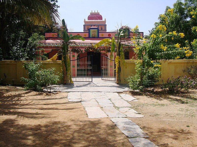 File:ShriVinayakaSwamyTempleSeethammaGutta.JPG