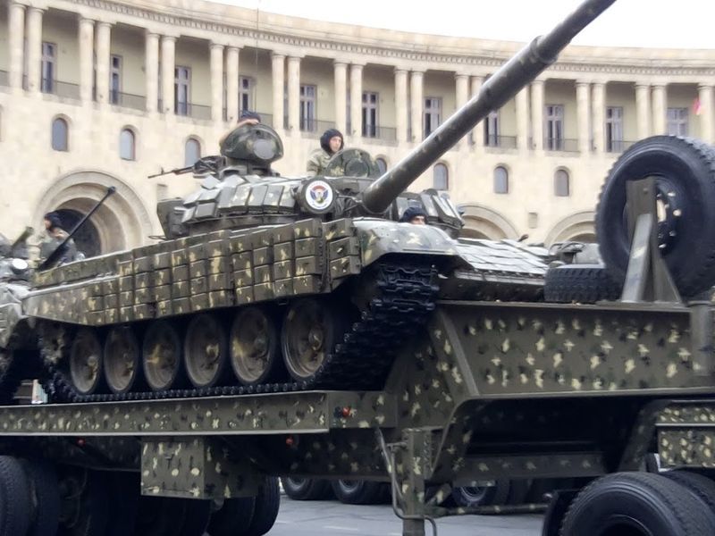 File:T-72B Armenia.jpg