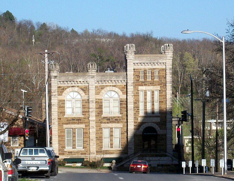 File:Washington County Jail.jpg