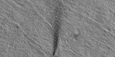 Long plume, as seen by HiRISE under HiWish program