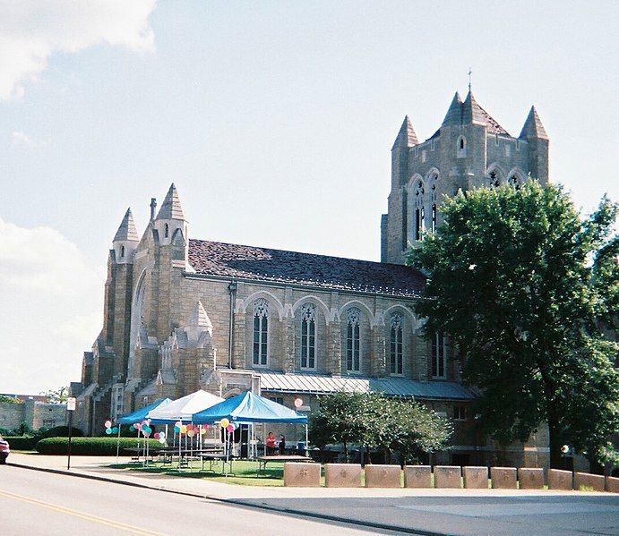 File:Greensburg-pennsylvania-blessed-sacrament-cathedral.jpg