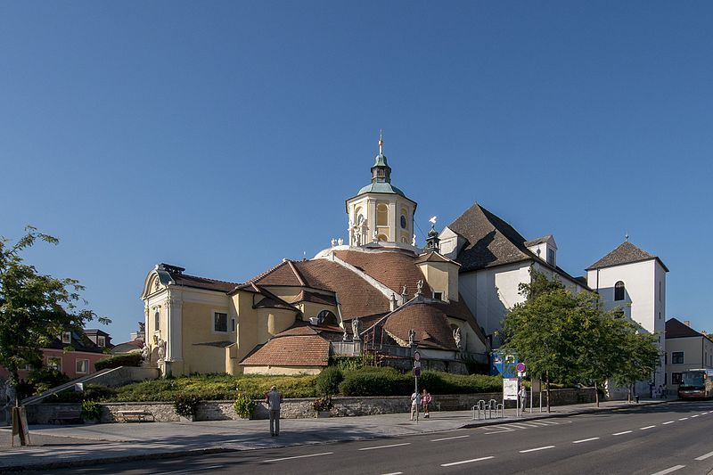 File:Haydnkirche, Eisenstadt 5.jpg