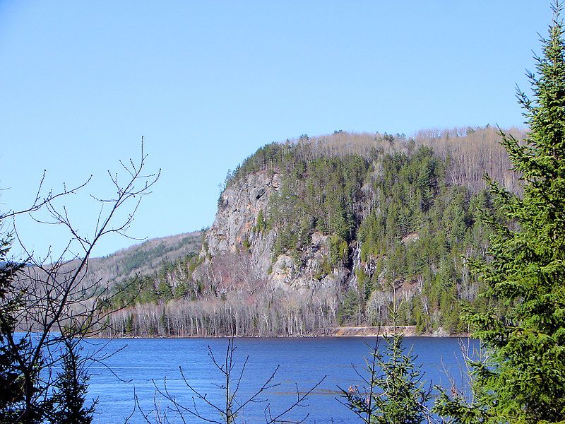 File:Ottawa River Temiscamingue.JPG