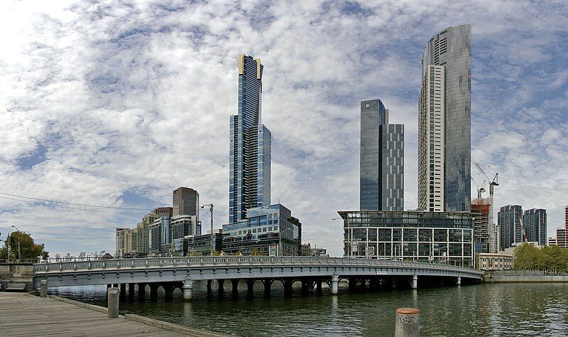 File:Queens Bridge Melbourne.jpg