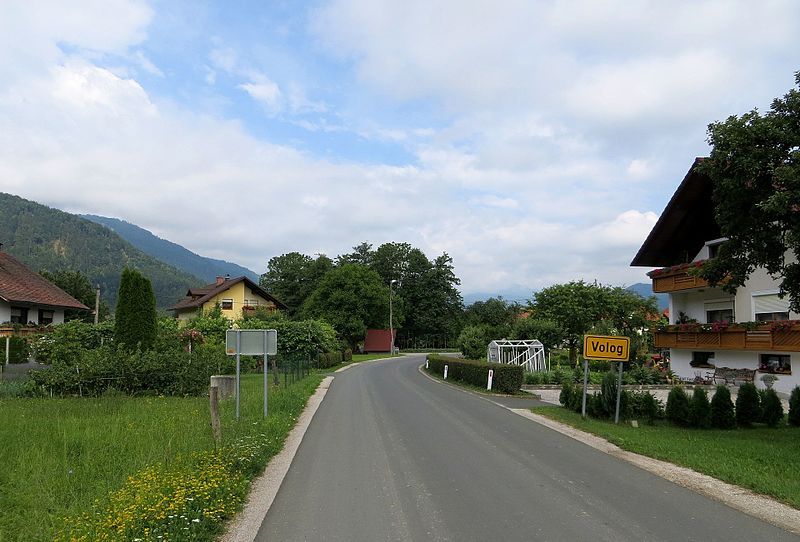 File:Volog Slovenia 1.jpg