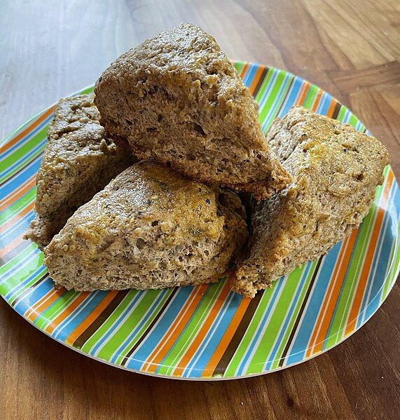 File:Za'tar Scones.jpg