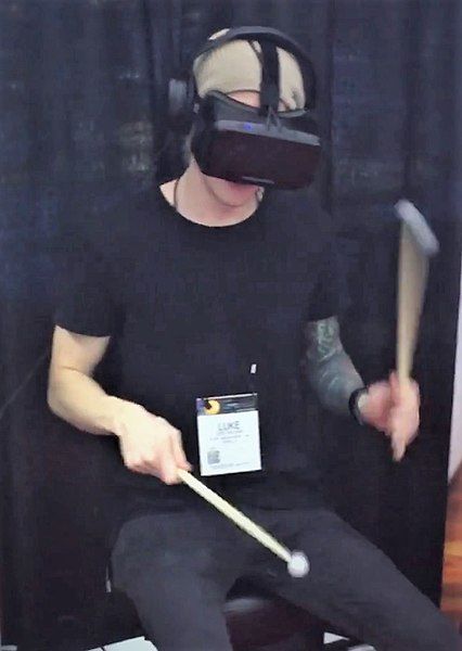 File:Aerodrums VR.jpg