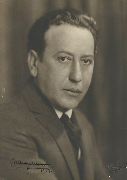 File:Atilio Malinverno.jpg