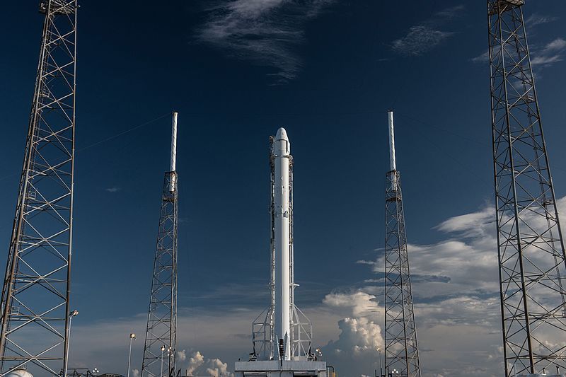 File:CRS-9 (28291786662).jpg