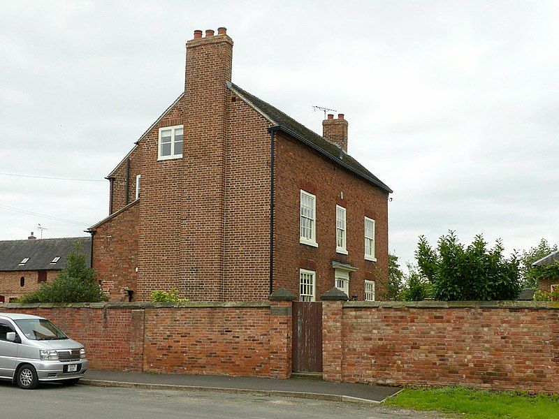 File:Cedars Farmhouse, Draycott.jpg