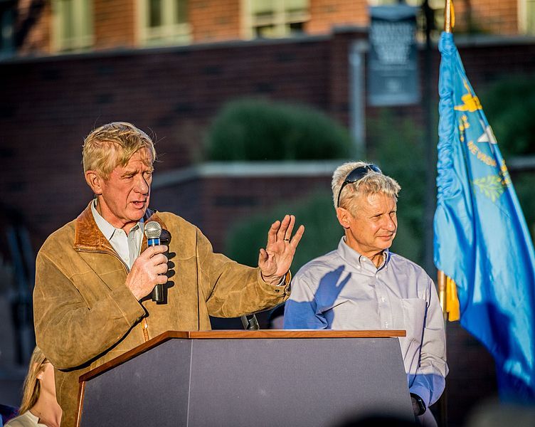 File:Gary Johnson rally.jpg