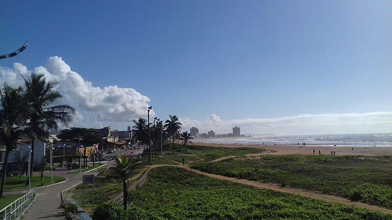 File:Jacaraípe Beach.jpg