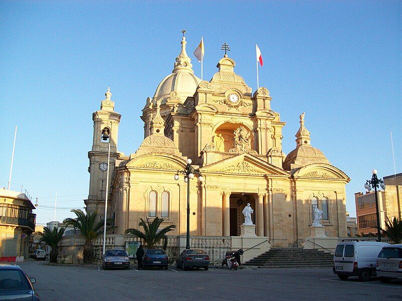 File:Nadur Basilica.jpg