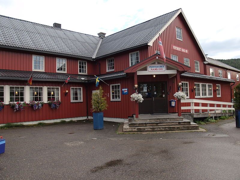 File:Nams-Inn.jpg