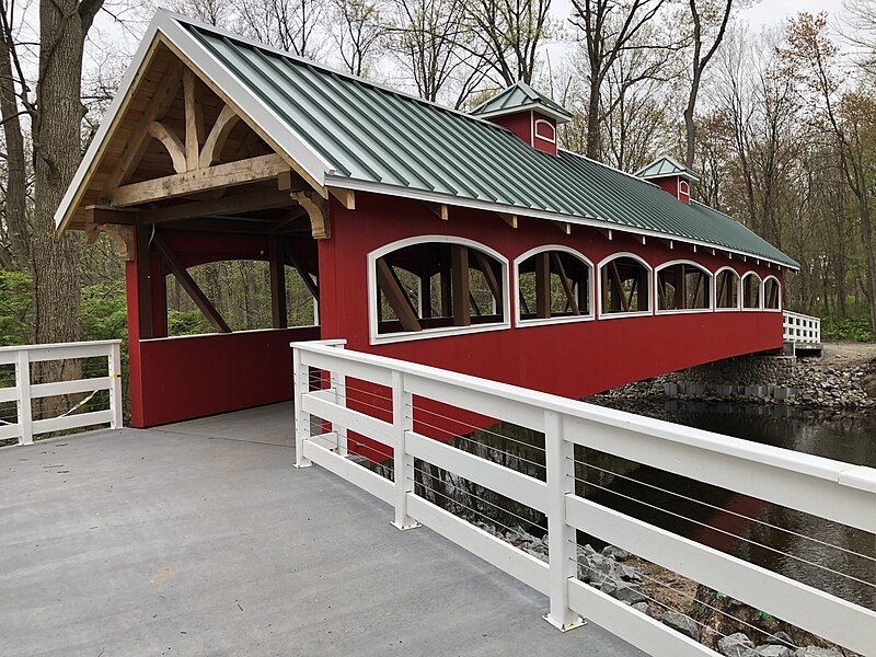 File:Saddle River Bridge.jpg