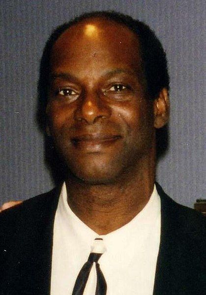 File:1992 Bob Beamon.JPG