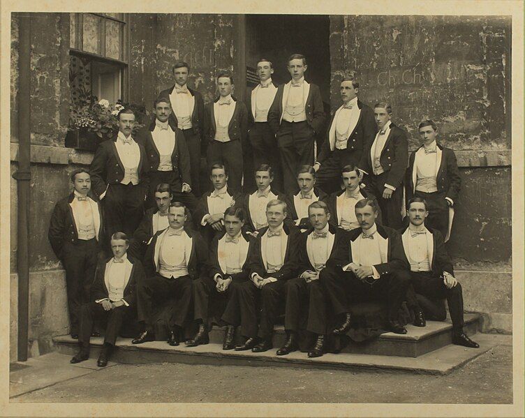 File:Bullingdon Club 1900.jpg