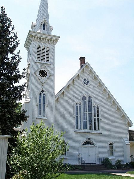 File:CongregationalChurchPlainvilleCT.jpg