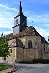 The church in Saint-Martin-d'Heuille