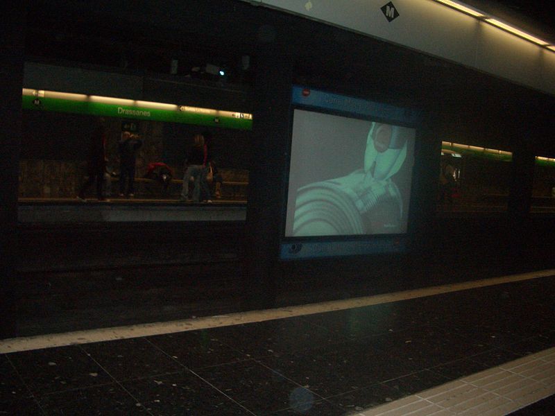 File:Tv metro barcelona.jpg