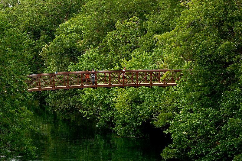 File:BartonCreek-2009-a.JPG