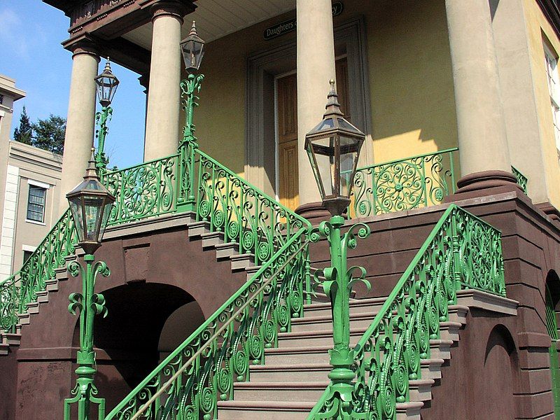 File:Charleston Ironwork.jpg