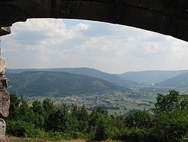 The commune seen from the Saint-Mont