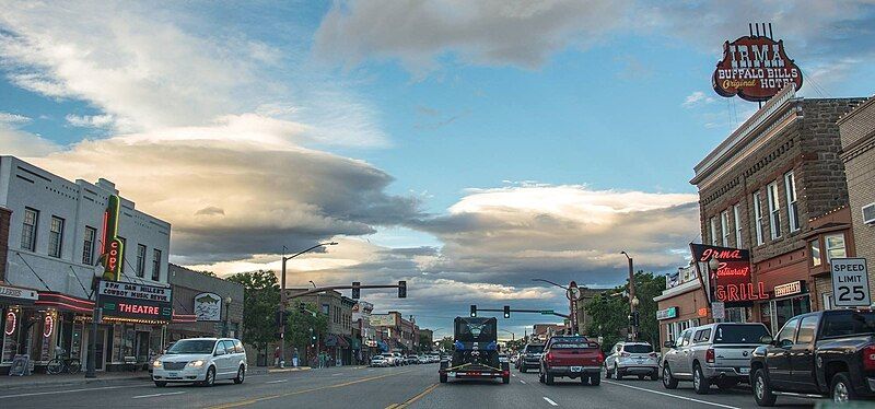 File:Downtown Cody, Wyoming.jpg