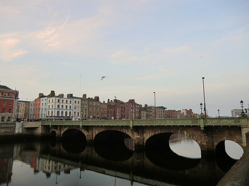 File:Grattan Bridge 01.JPG