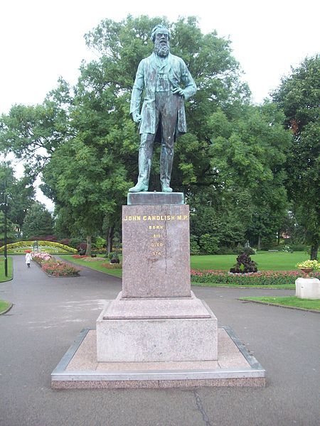 File:John Candlish statue.jpg