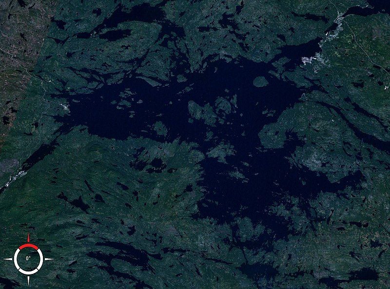 File:Lake Kovdozero NASA.jpg