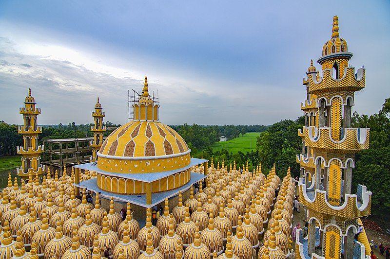 File:Mosque 201.jpg