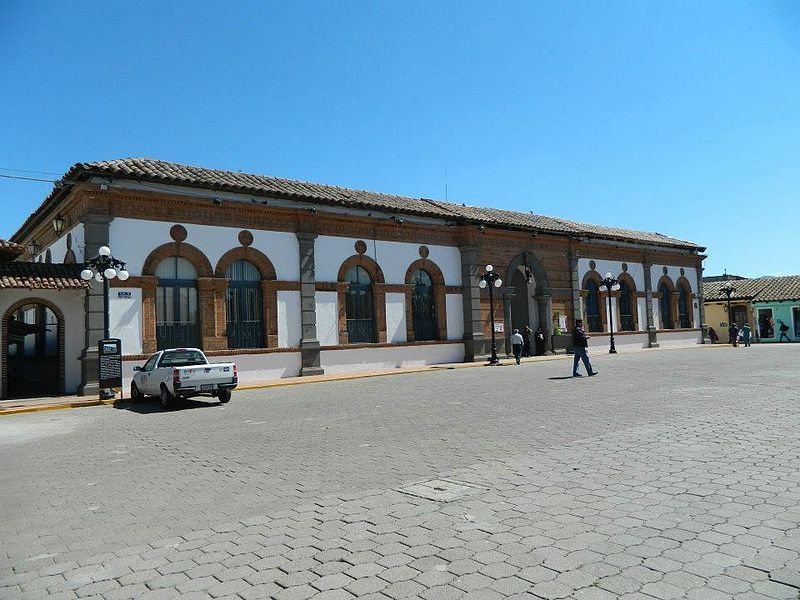 File:Palacio Municipal Chignahuapan.jpg