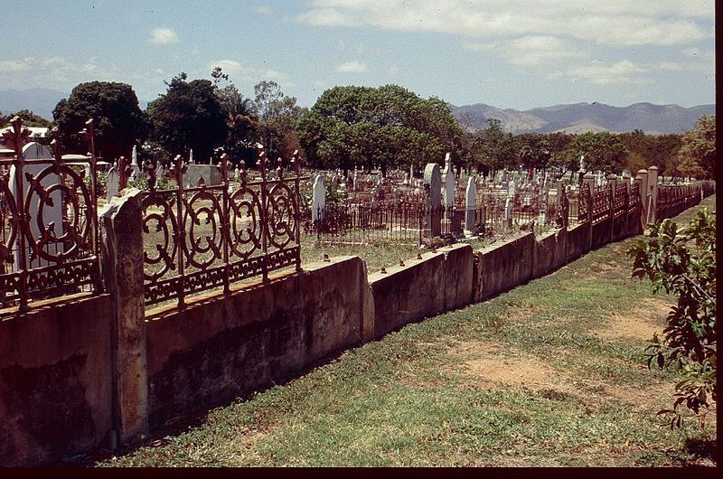 File:West End Cemetery.jpg