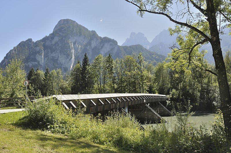 File:Admont Weng Lauferbauerbrücke.JPG