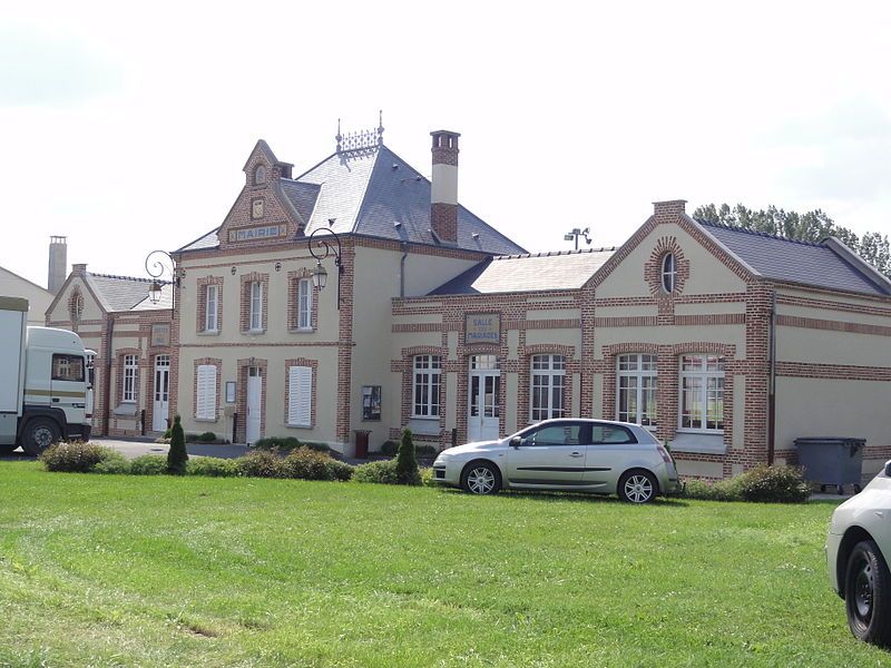 File:Asfeld (Ardennes) Mairie.JPG