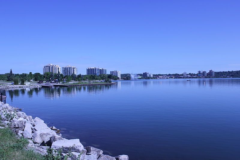 File:Barrie waterfront (14567978673).jpg