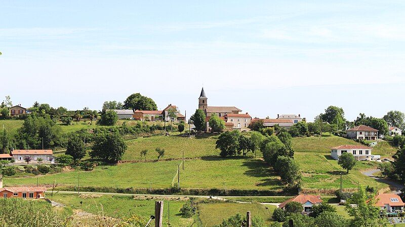 File:Castelvieilh (Hautes-Pyrénées) 1.jpg