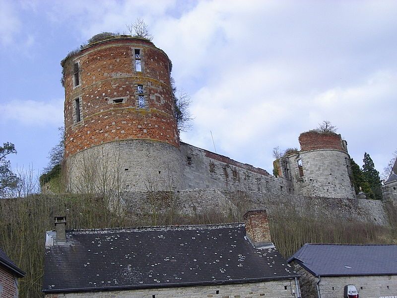 File:Château hierges 004.JPG