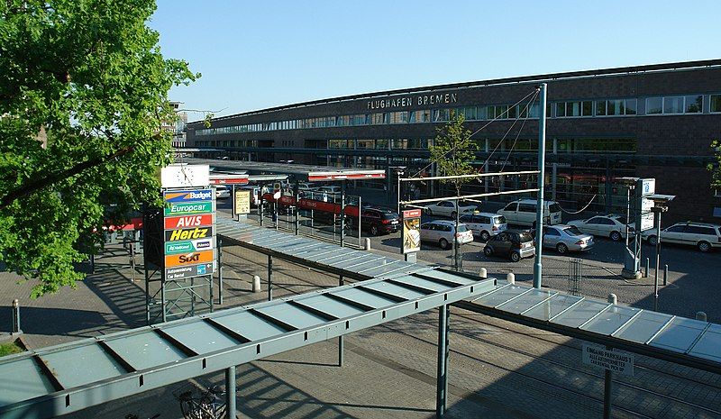 File:FlughafenBremen-01.jpg