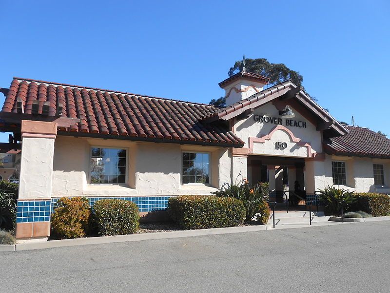 File:Grover Beach Amtrak.JPG