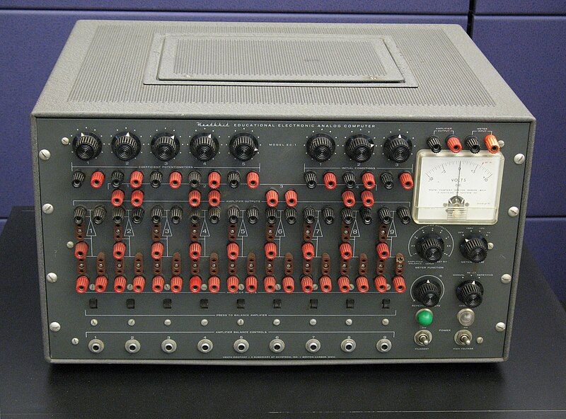 File:Heathkit Analog Computer.jpg