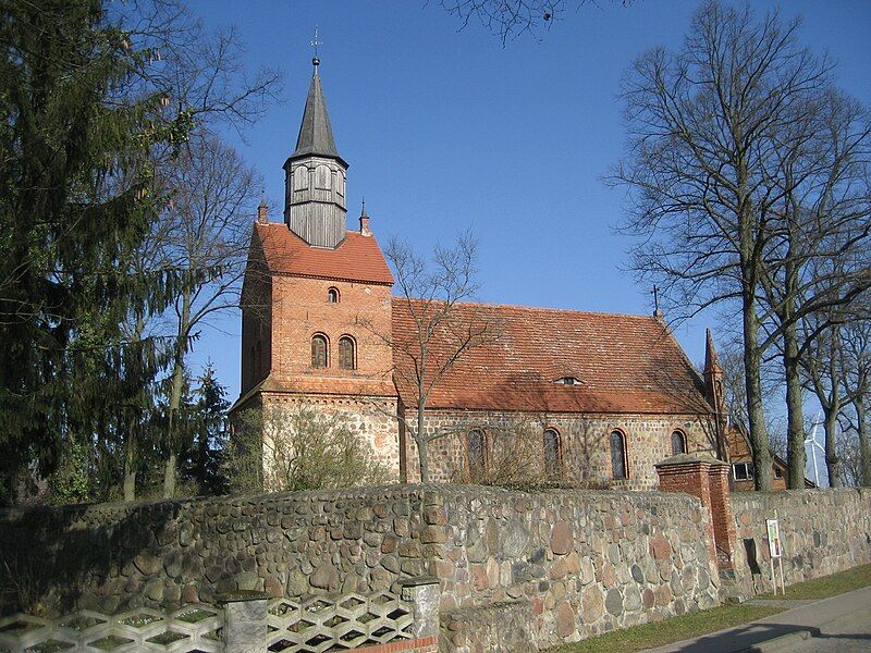 File:Krackow-Kirche-IMG 0819.JPG