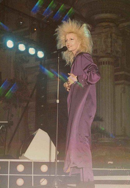 File:Patty Pravo 1987.jpg